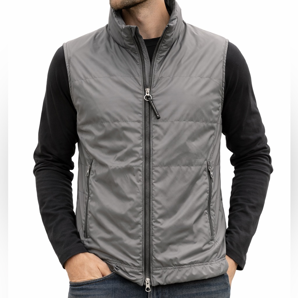 Like New Aether Men’s Lightweight Insulated Vest Gray Full Zip - Size 2 (M)